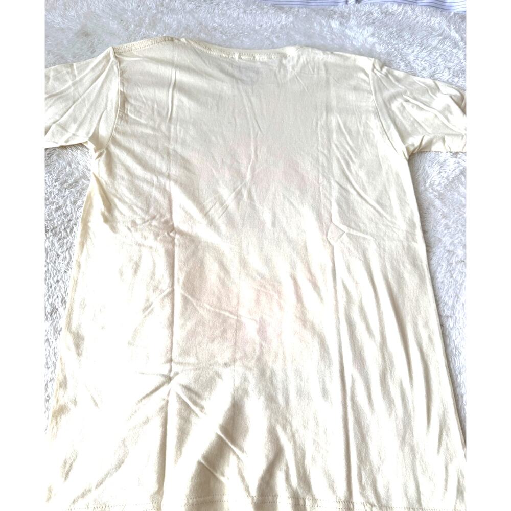 American Classics Charms Blow Pop Cherry Graphic T-Shirt Small NWOT - Picture 3 of 5